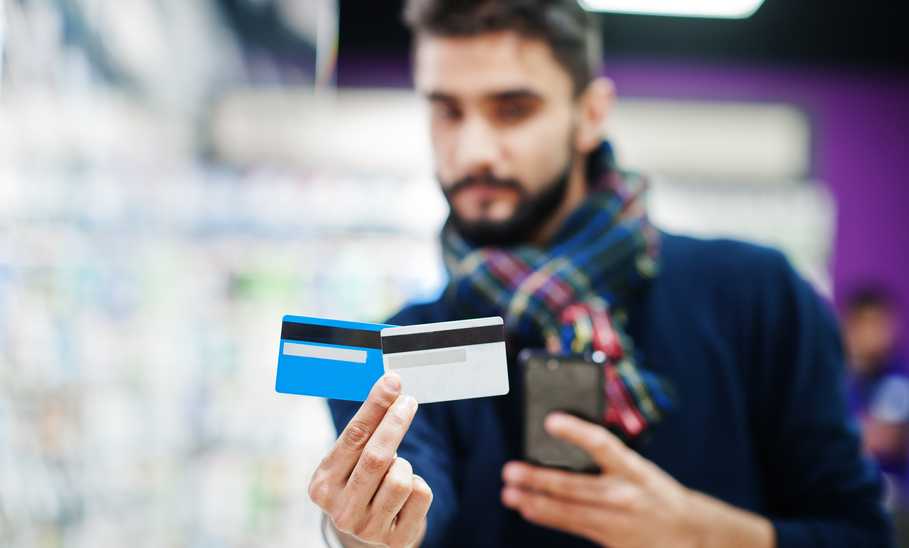 Store Credit Cards vs General Credit Cards