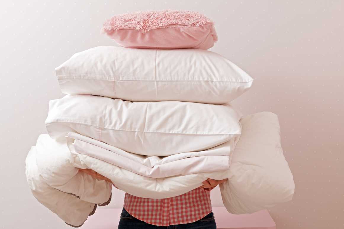 How to Wash Pillows